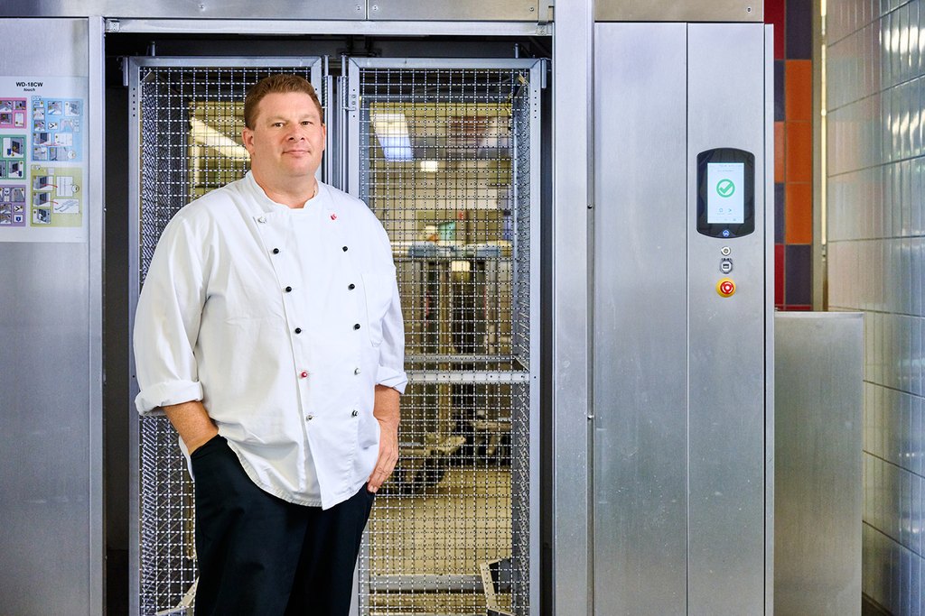 Gerd Engelhardt, Abteilungsleiter K&uuml;che & Gastronomie des Klinikums F&uuml;rth